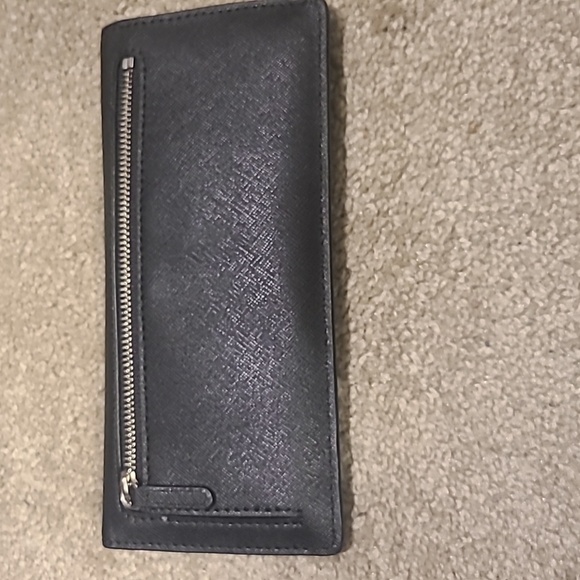 Michael Kors saffiano wallet - Picture 5 of 5